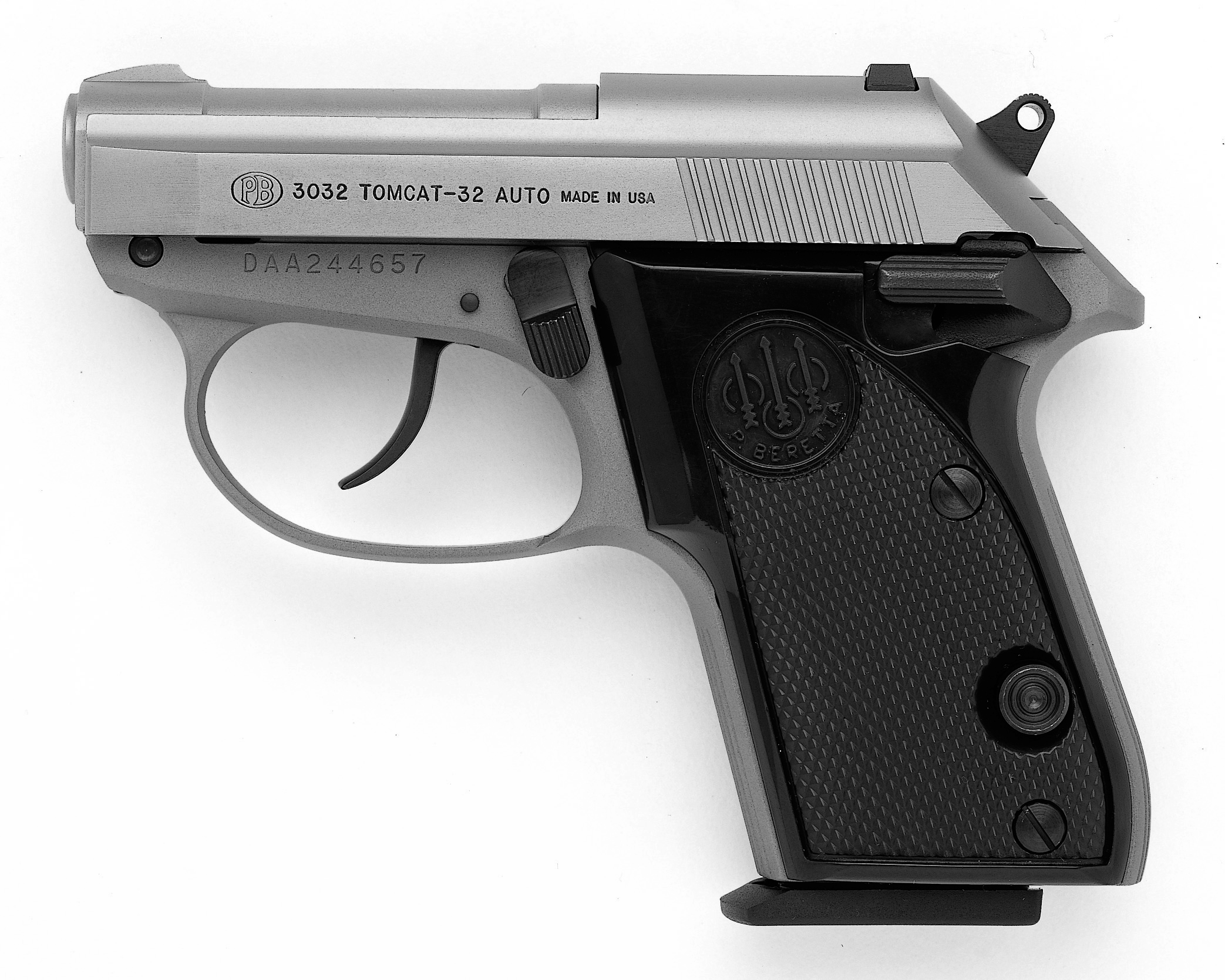 Model 3032 Tomcat Titanium